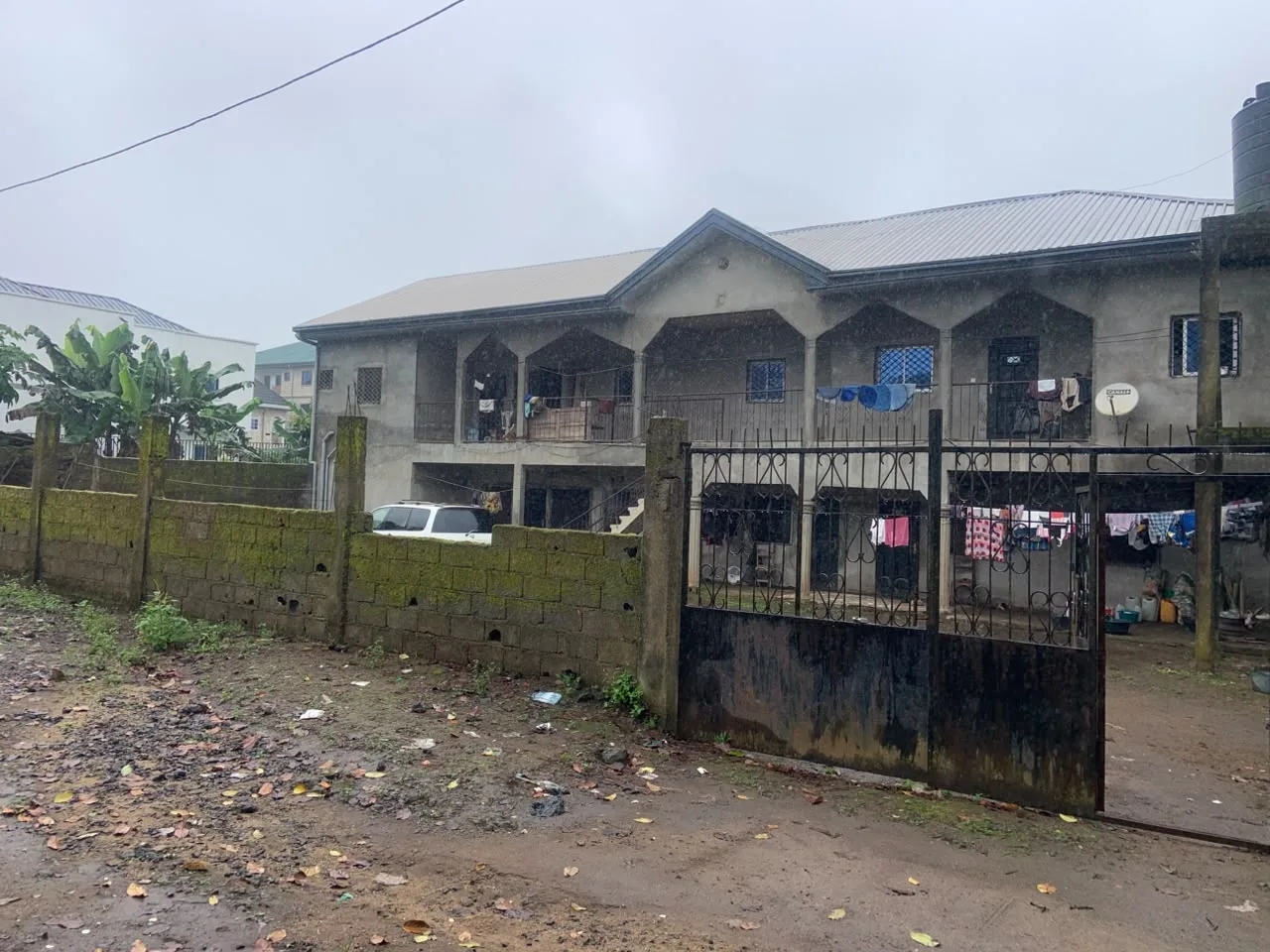 4 Studios, 2 Single Rooms and 1 Apartment (3)